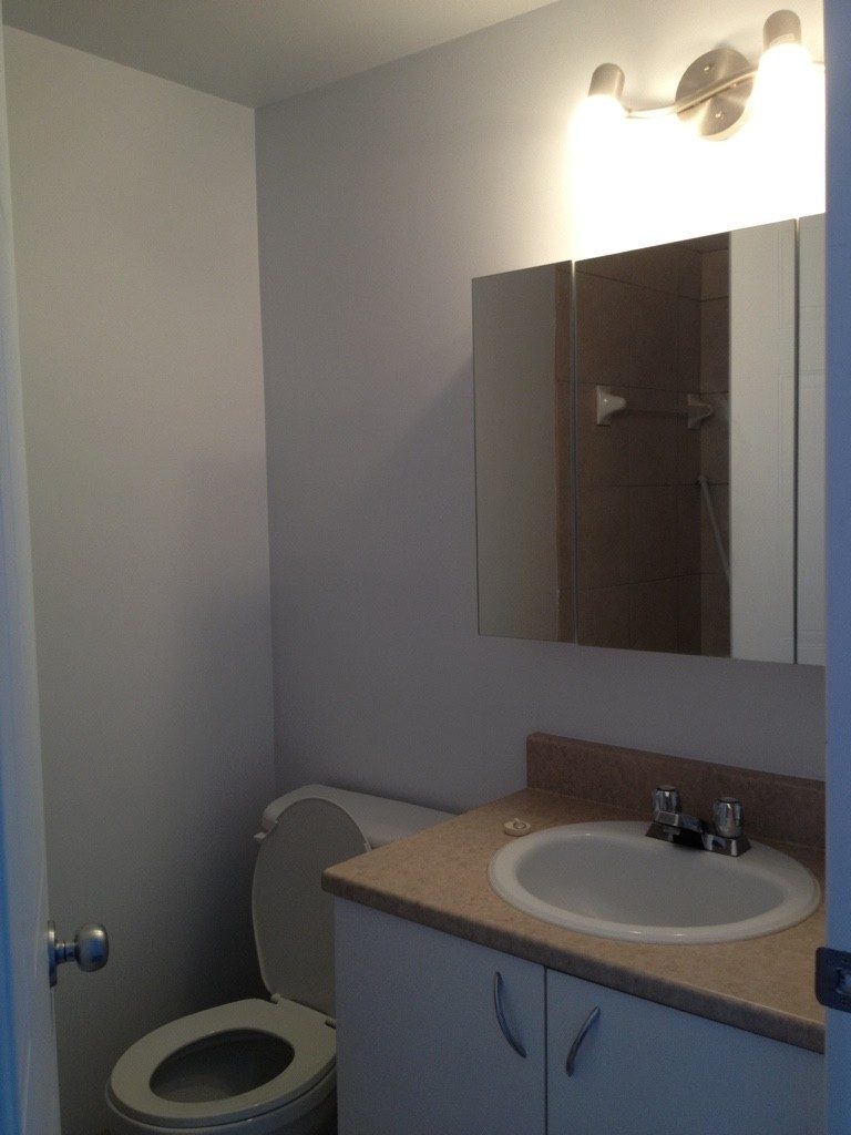 Salle de bain d'un 3½